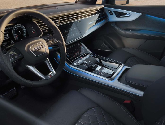 Q7 interieur