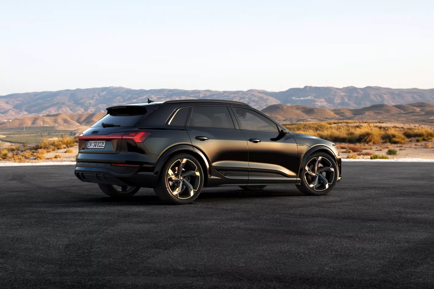 q8 e-tron