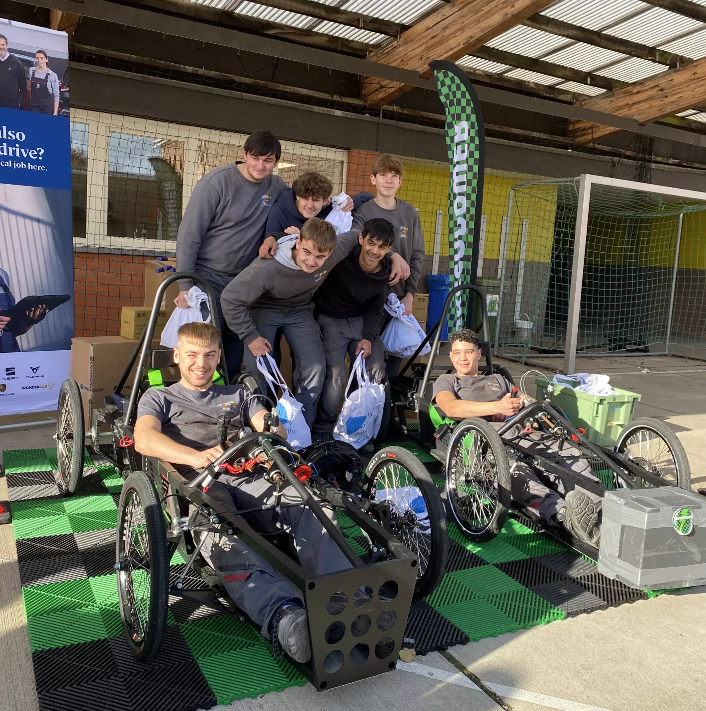 Leerlingen VTI Menen Greenpower Challenge