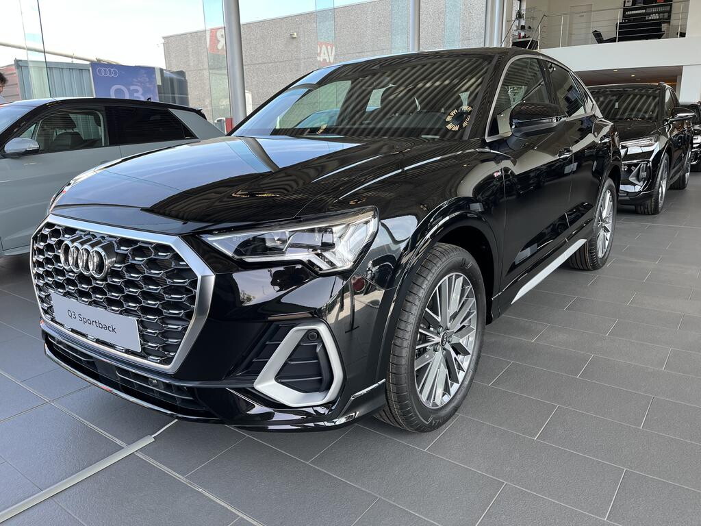 audi Q3 Sportback zwart