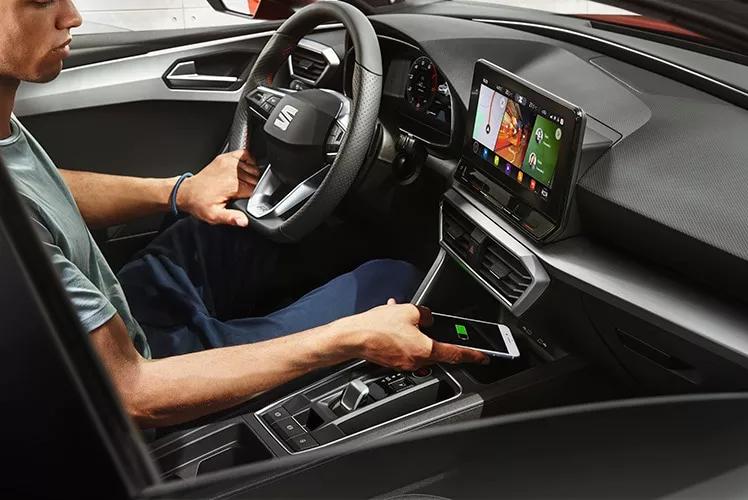 Cupra interieur gsm