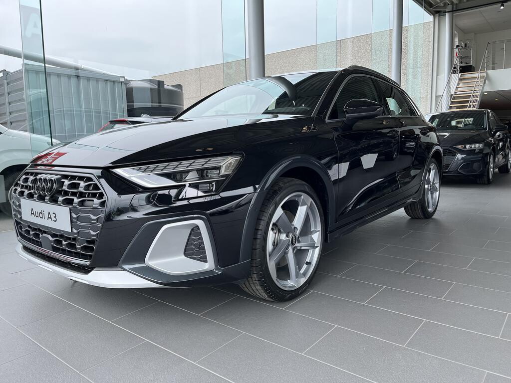 AUDI A3 ALLSTREET